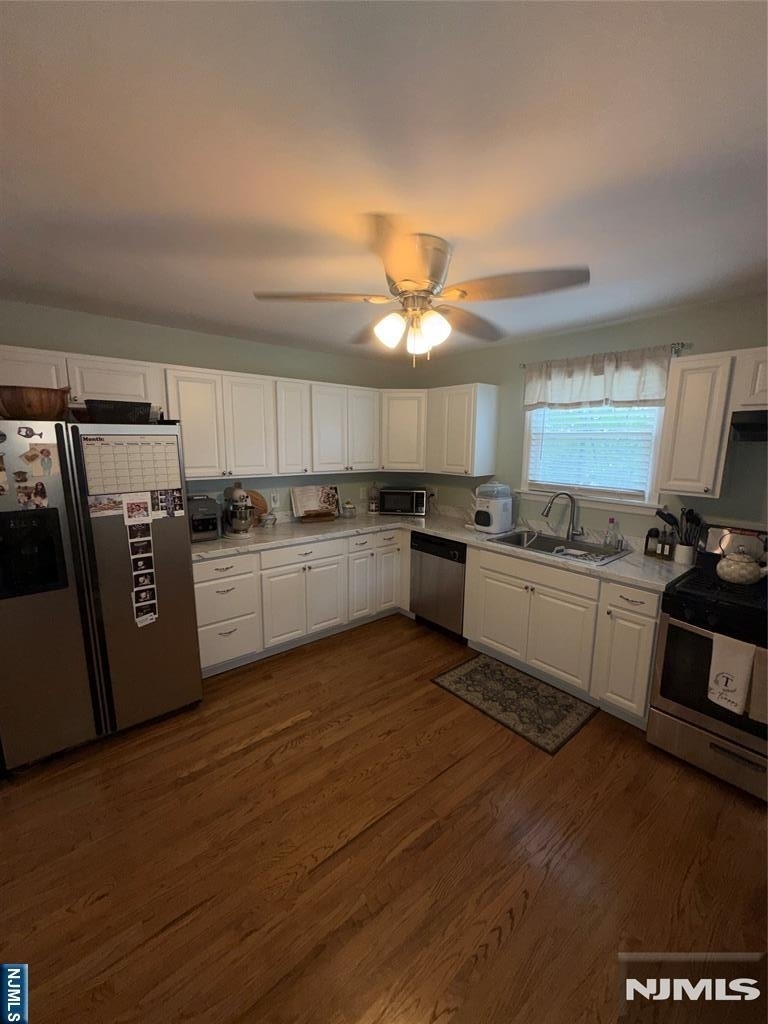424-426 Greylock - Photo 6