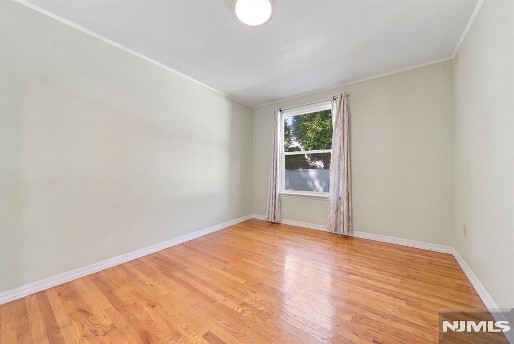 225 Walnut - Photo 22