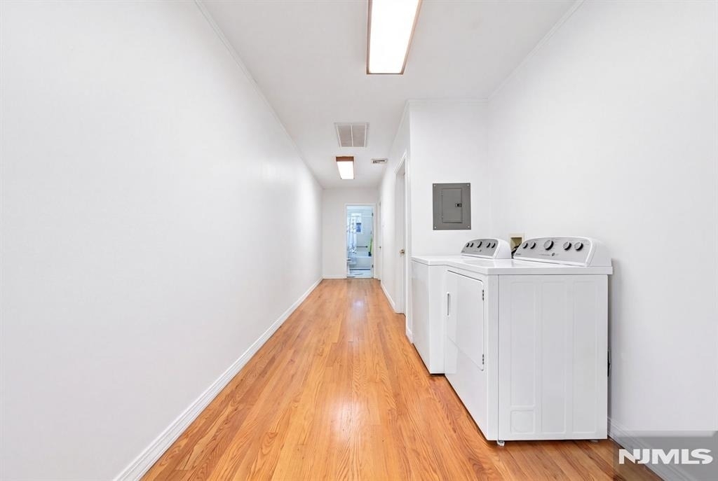 225 Walnut - Photo 25