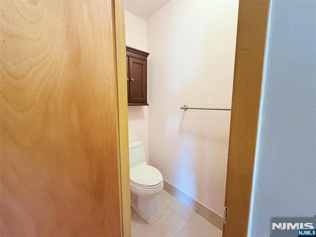 1111 River - Photo 11