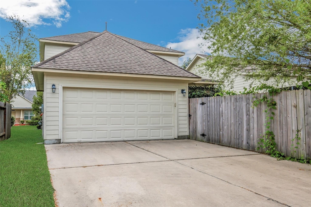17247 Mitchell Pass Lane - Photo 21
