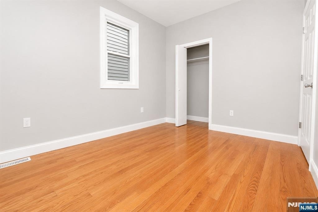 734 Summer - Photo 12