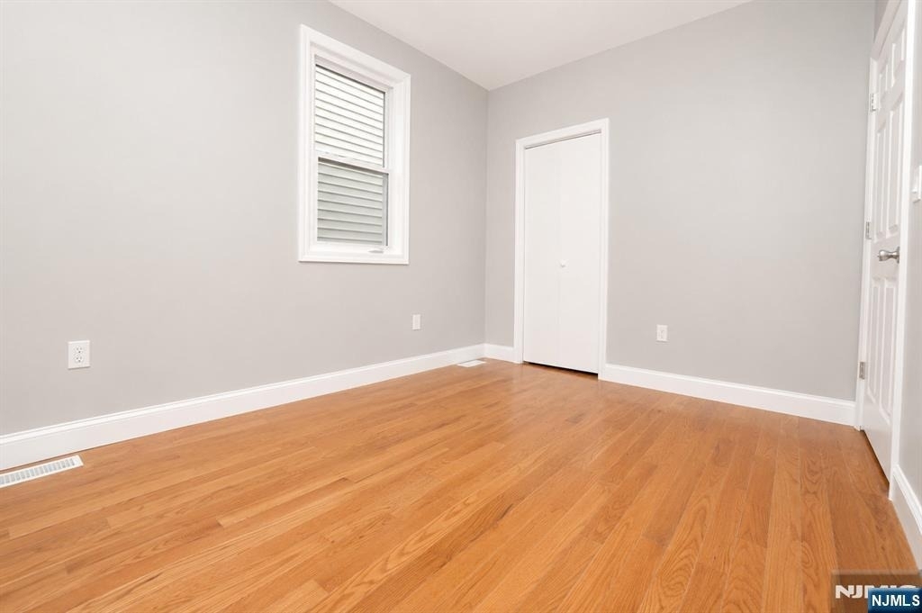 734 Summer - Photo 11