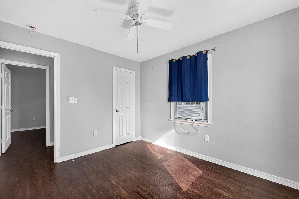 3501 Brewster - Photo 17