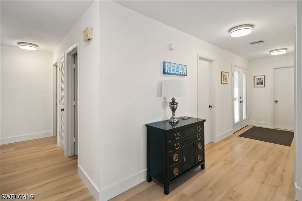 1041 Swallow Avenue - Photo 28