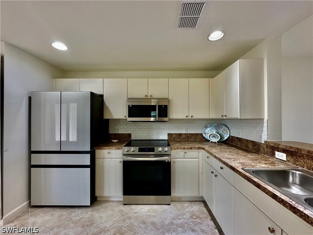 3033 Driftwood Way - Photo 7