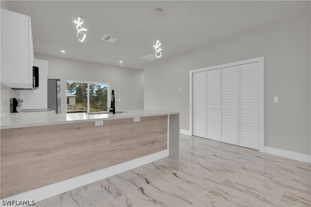816 Palomino Street E - Photo 18
