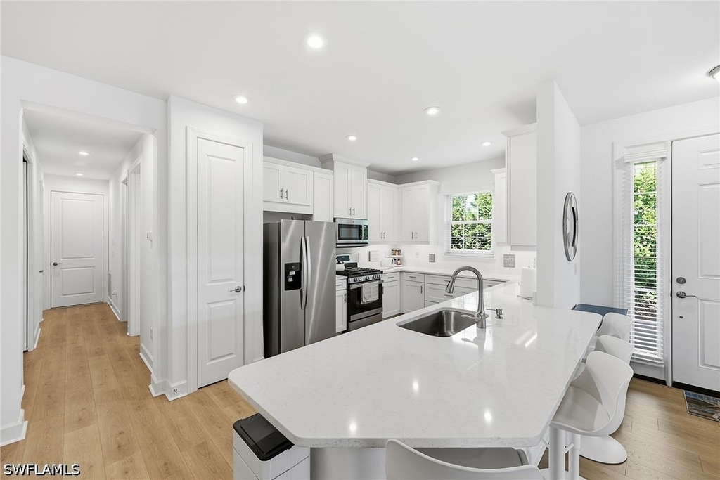 15138 Tolmino Street - Photo 8