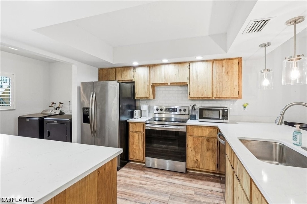 4805 Sorrento Court - Photo 5