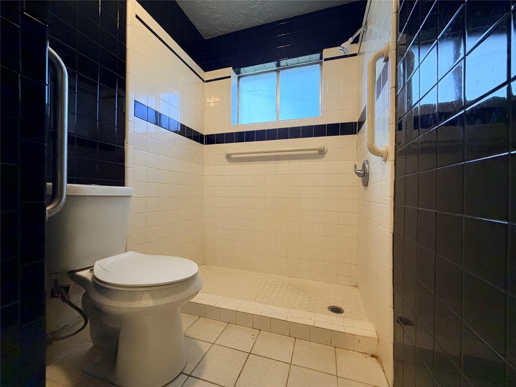 2731 Flintrock Circle - Photo 19