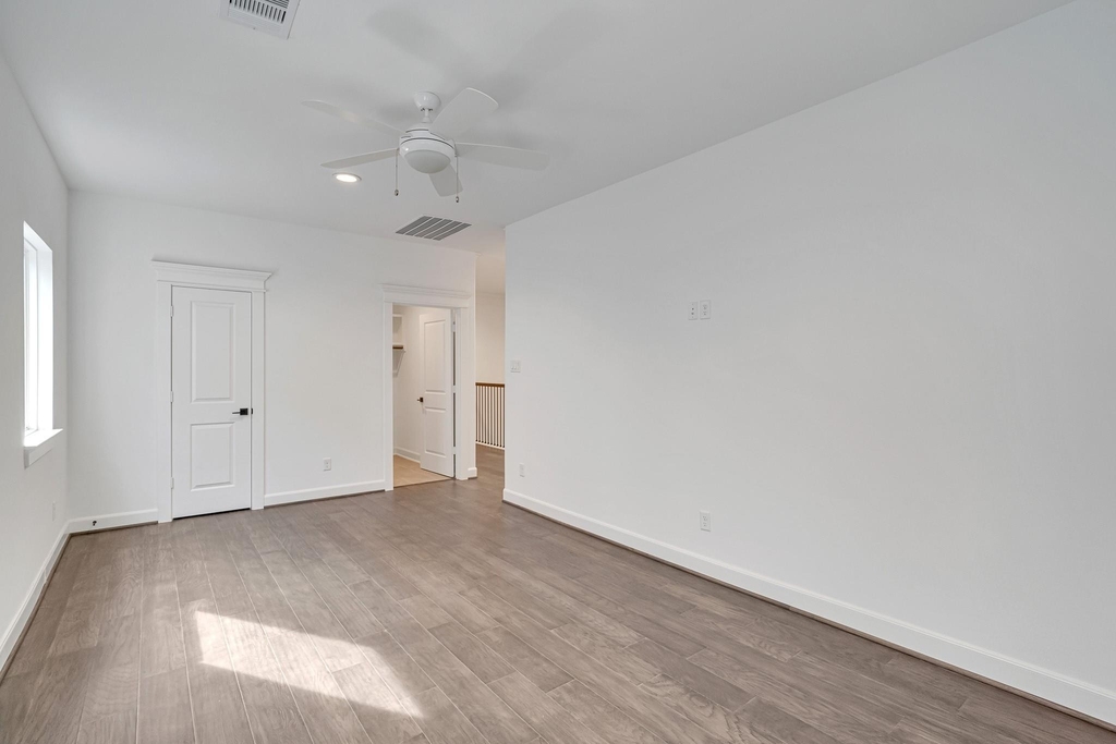 1723 Michigan Street - Photo 14