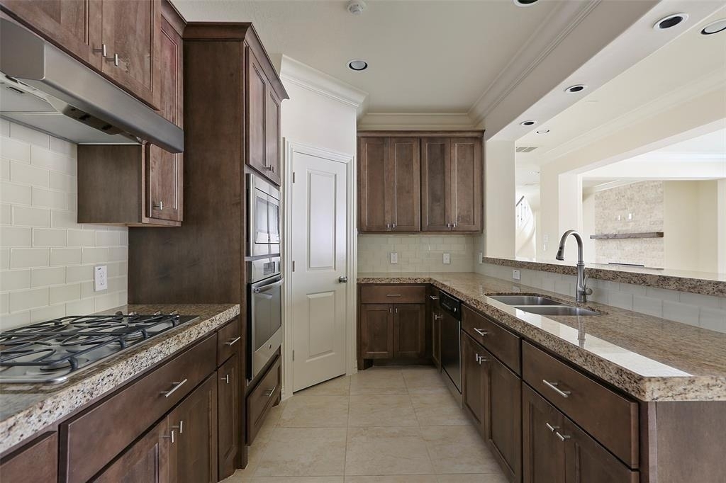 13430 Preston Cliff Court - Photo 2