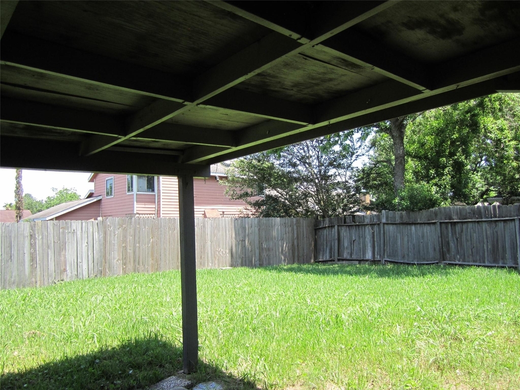1142 Mossridge Drive - Photo 7