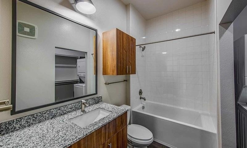 2232 Empire Central Drive - Photo 6