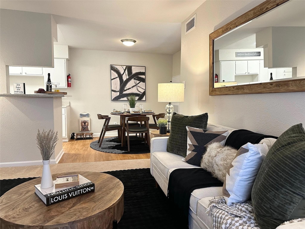 10601 Sabo Road - Photo 8