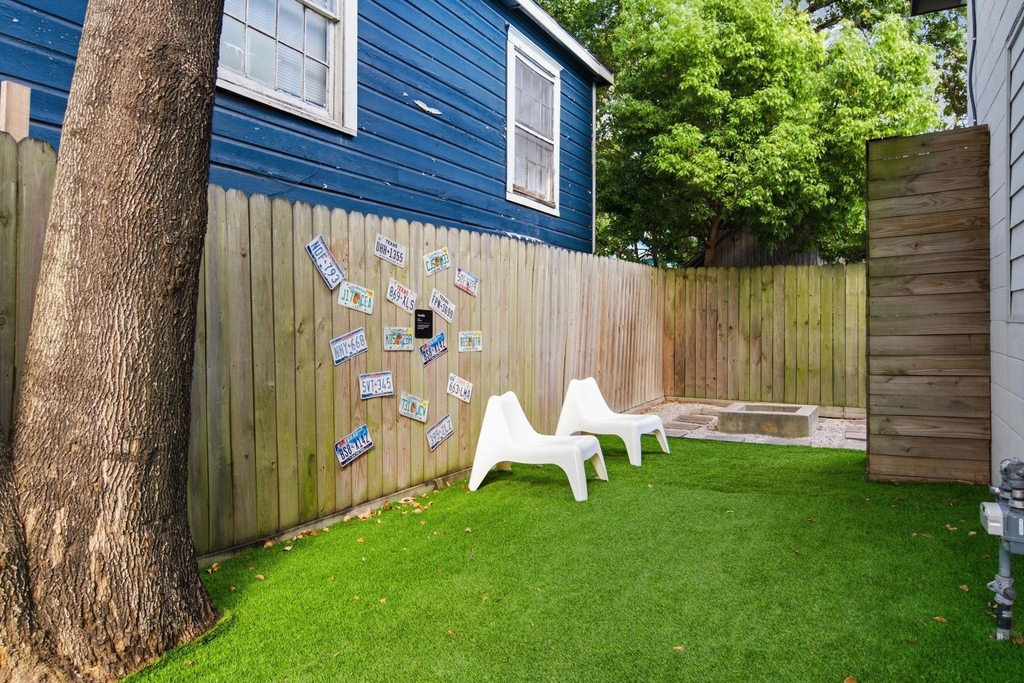 109 Bryan Street - Photo 3