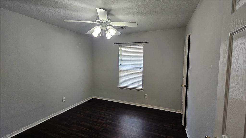 9923 Yearling Place - Photo 5