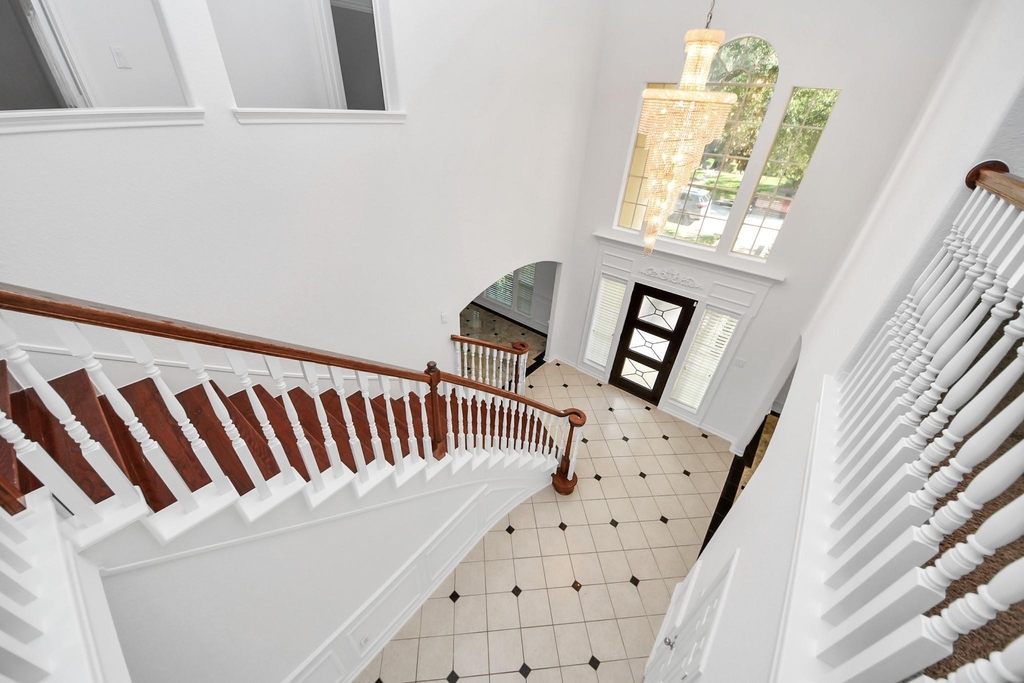 20111 Biscayne Hill Court - Photo 26