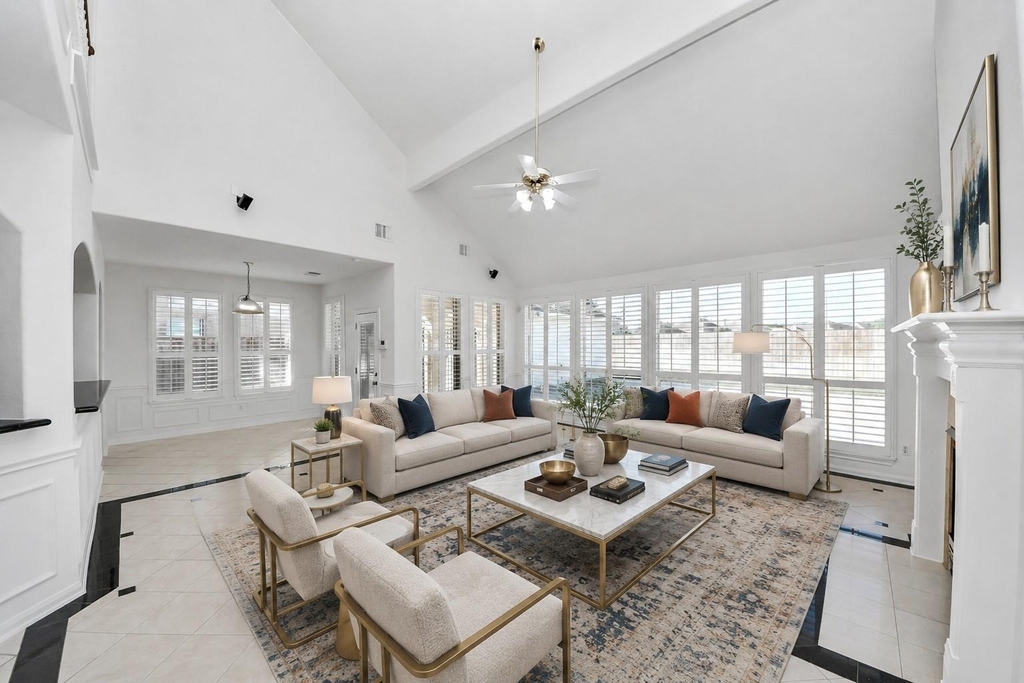 20111 Biscayne Hill Court - Photo 16