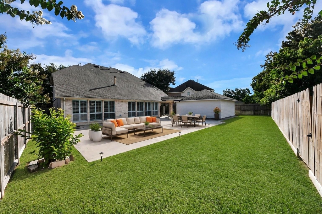 20111 Biscayne Hill Court - Photo 37