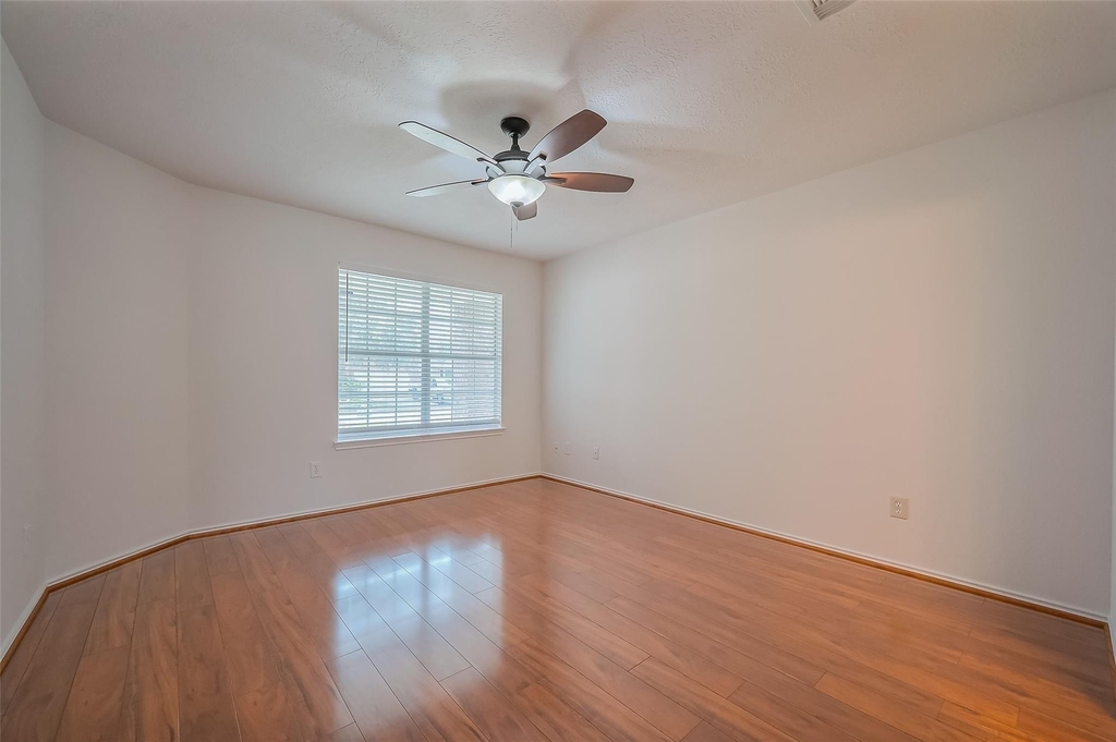 19254 Cypress Peak Lane - Photo 11