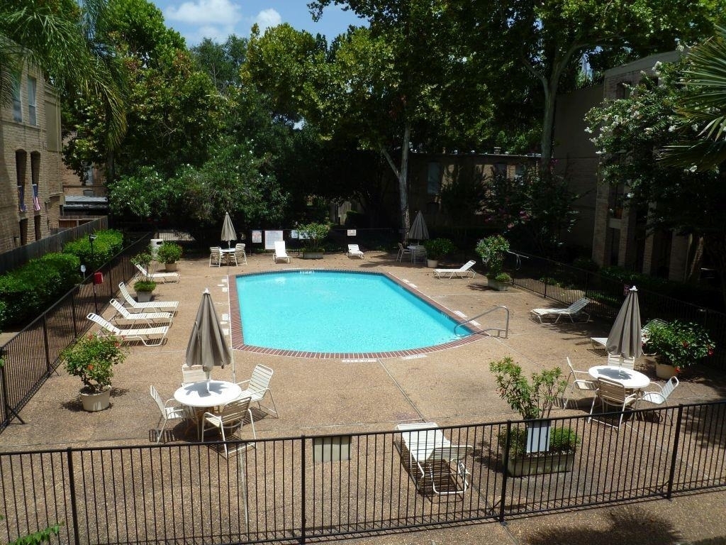 4643 Wild Indigo Street - Photo 12