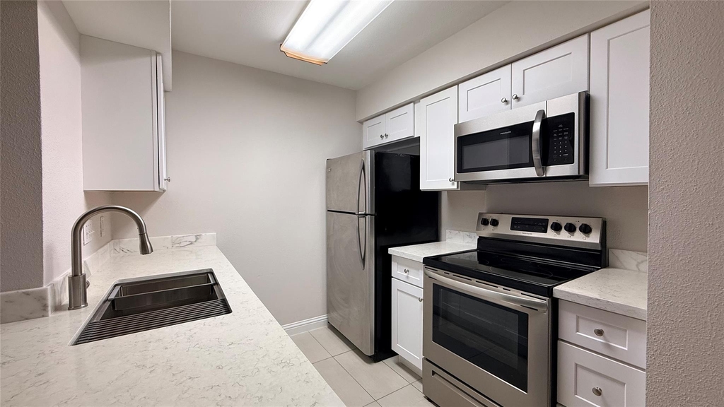 4643 Wild Indigo Street - Photo 0