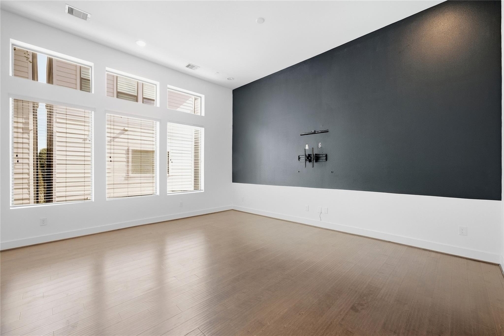 3015 Preston Street - Photo 21