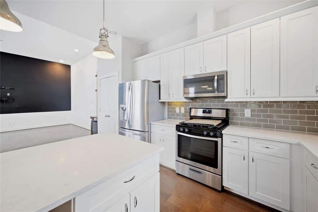 3015 Preston Street - Photo 18
