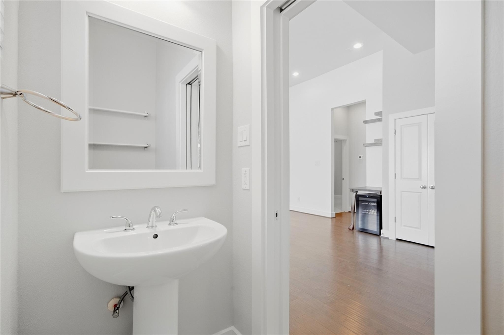 3015 Preston Street - Photo 13