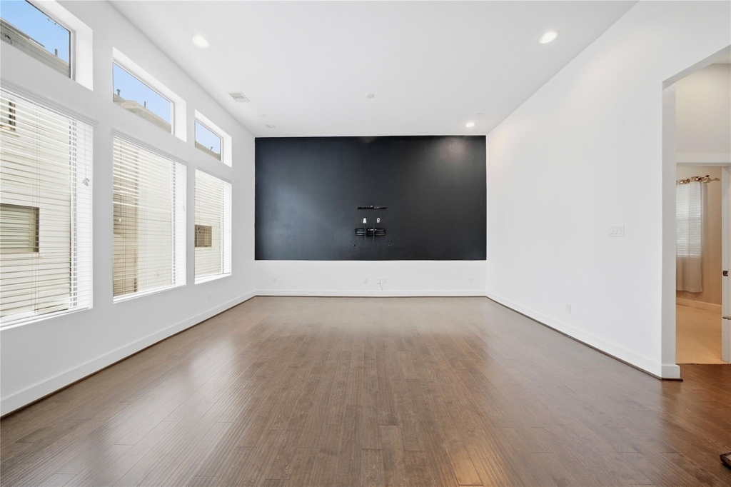 3015 Preston Street - Photo 22