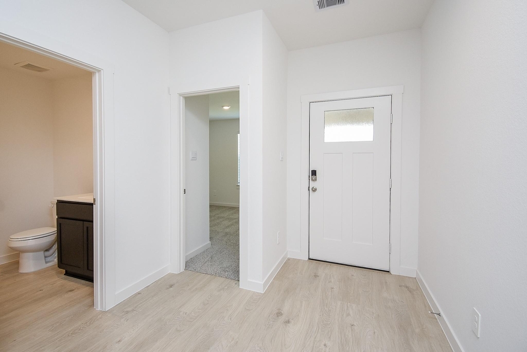 5147 Hunters Trail - Photo 3