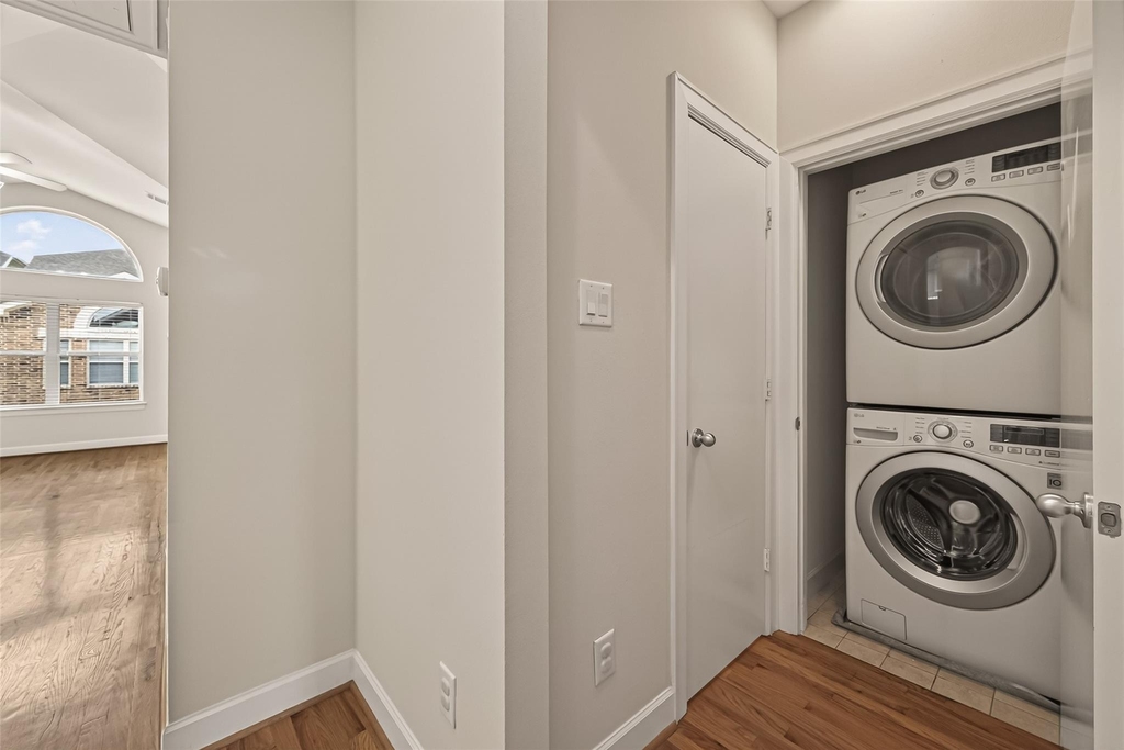 3605 Main Plaza Drive - Photo 16