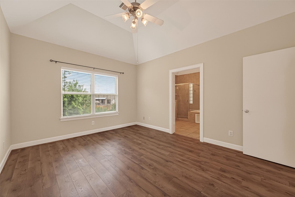 3605 Main Plaza Drive - Photo 19
