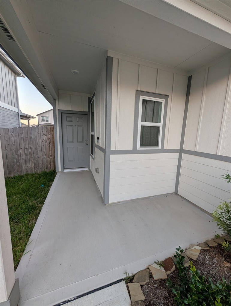 26013 Hampshire Drive - Photo 1