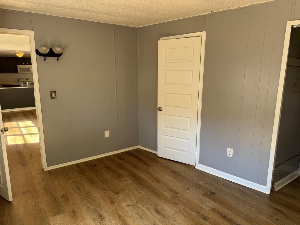 23479 Manion - Photo 6