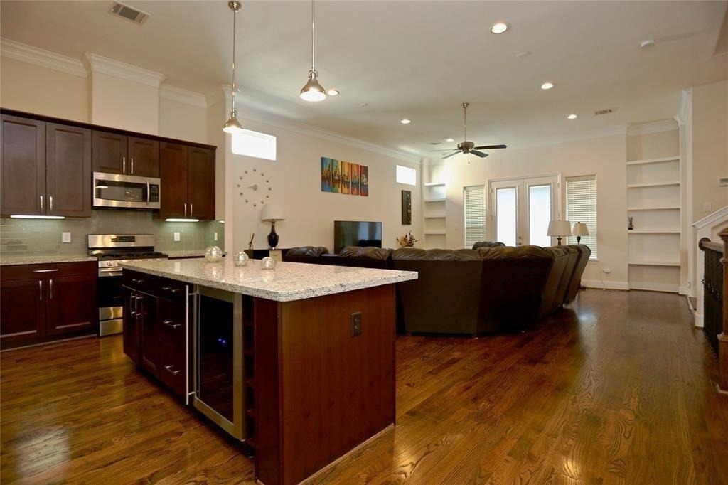 948 W 24th Street - Photo 7