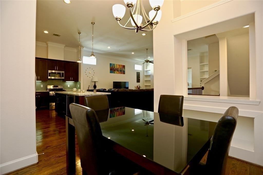 948 W 24th Street - Photo 2