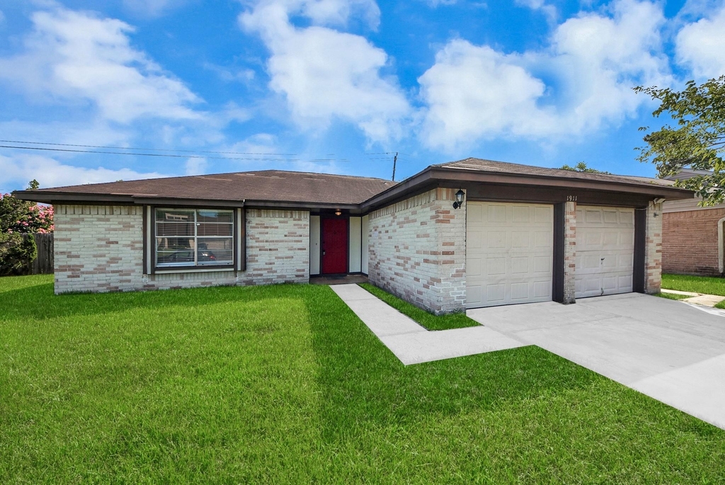 1911 Hammerwood Drive - Photo 4
