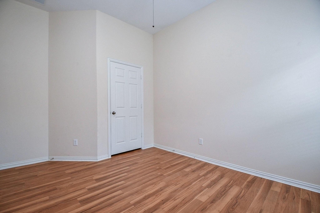 18006 Willow Cliff Lane - Photo 22