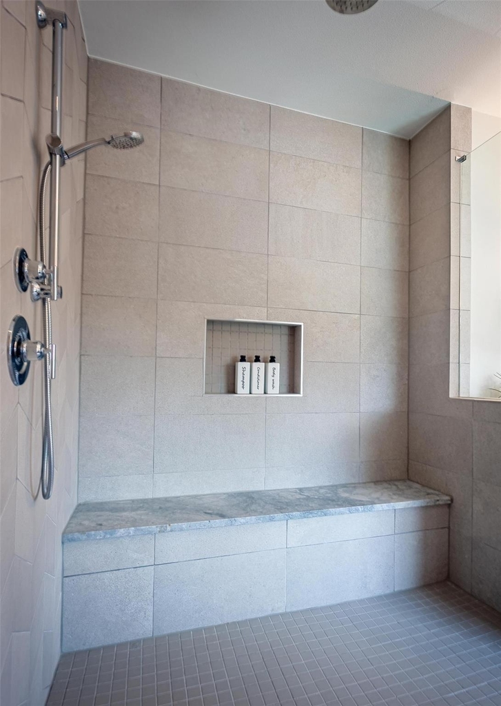 1507 Hickory Street - Photo 26