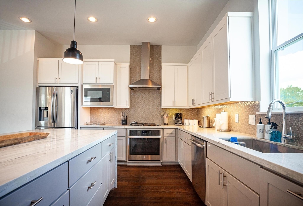 1507 Hickory Street - Photo 15
