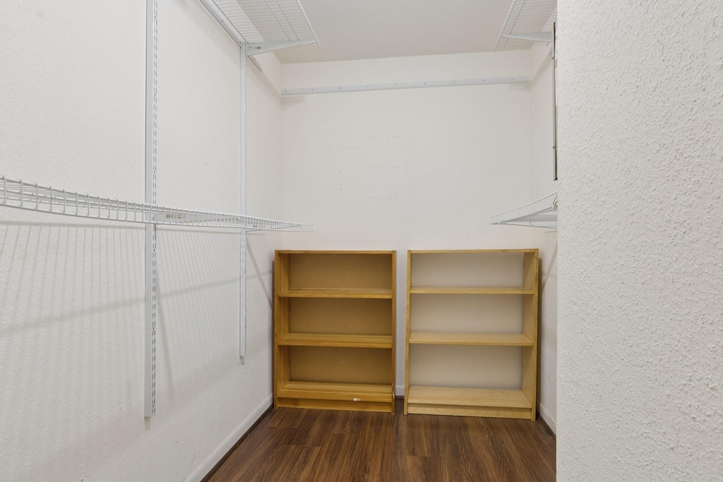 6111 Beverlyhill Street - Photo 17