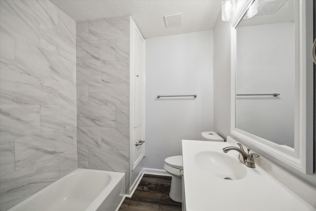 705 Westshire Drive - Photo 11