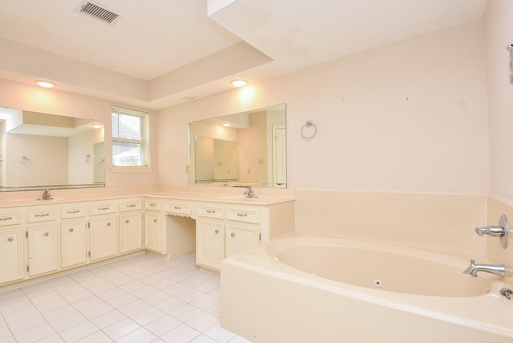 12427 Normont Drive - Photo 23