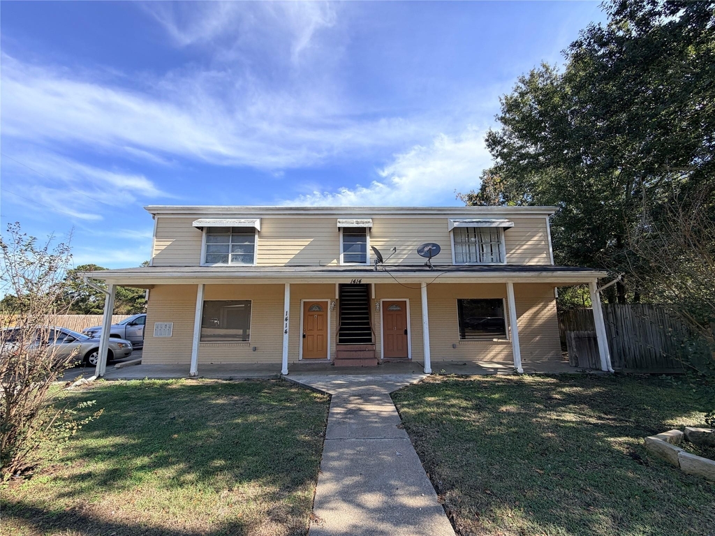 1414 East Avenue - Photo 0