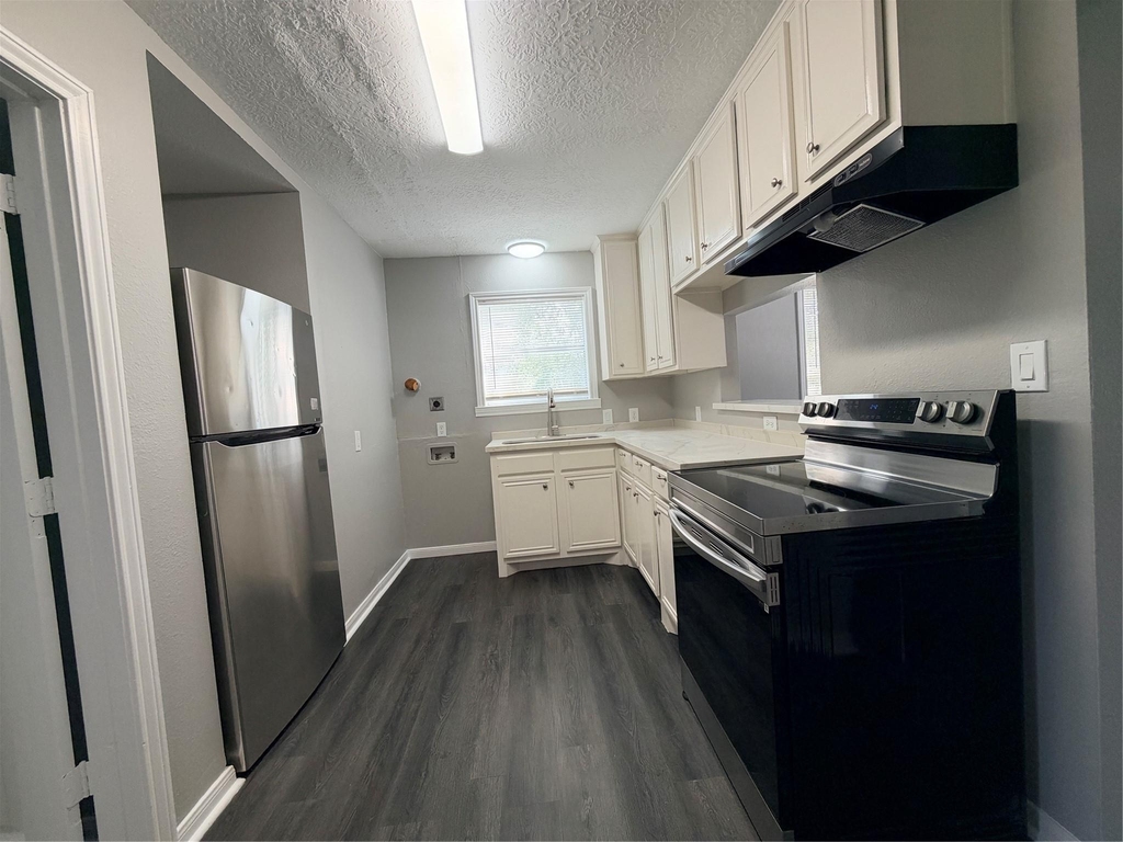 1414 East Avenue - Photo 6