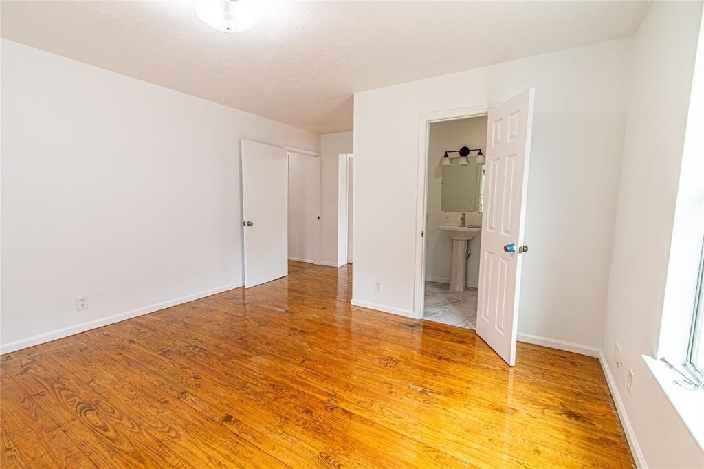 5010 Elm Street - Photo 7