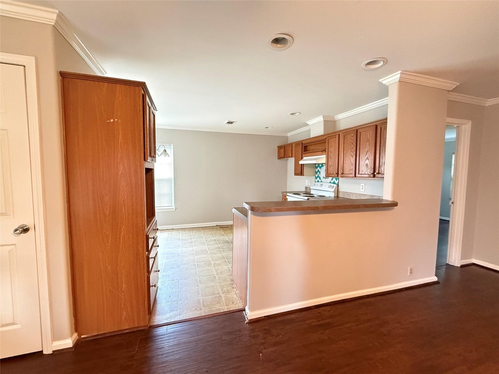 905 Grenshaw Street - Photo 4