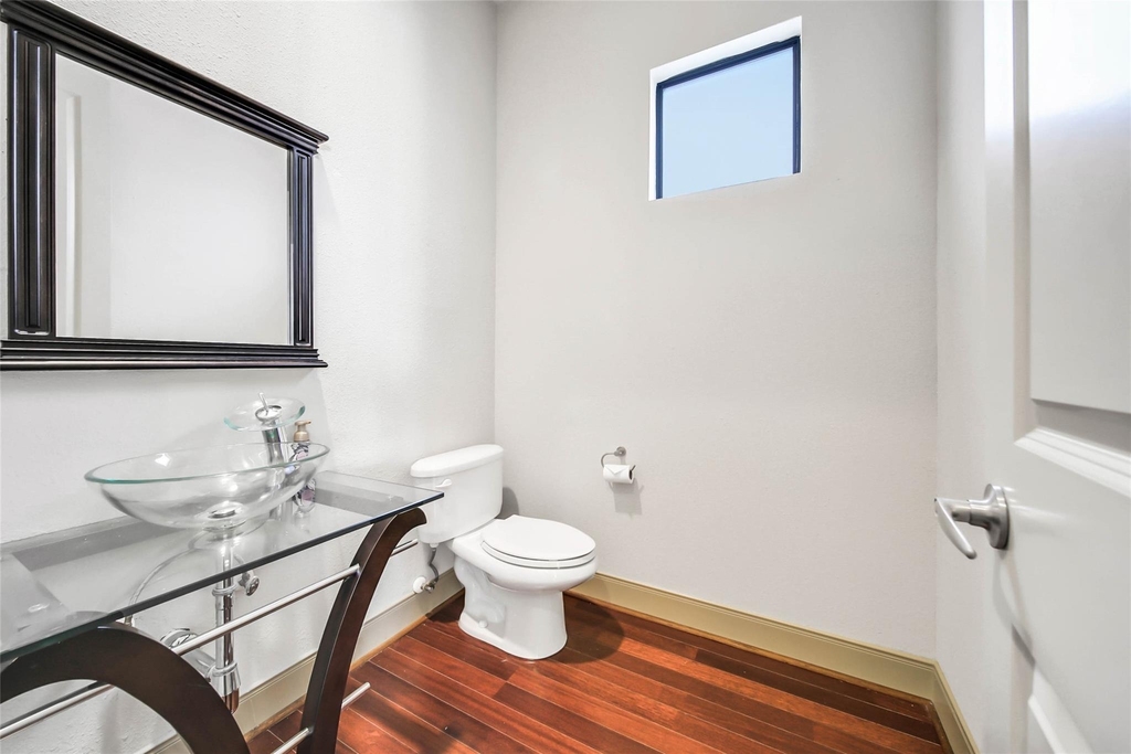 5221 Eigel Street - Photo 14